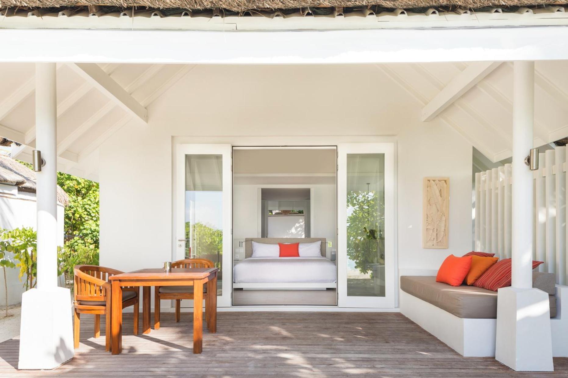 Lux* South Ari Atoll Resort & Villas Dhidhoofinolhu Exterior photo