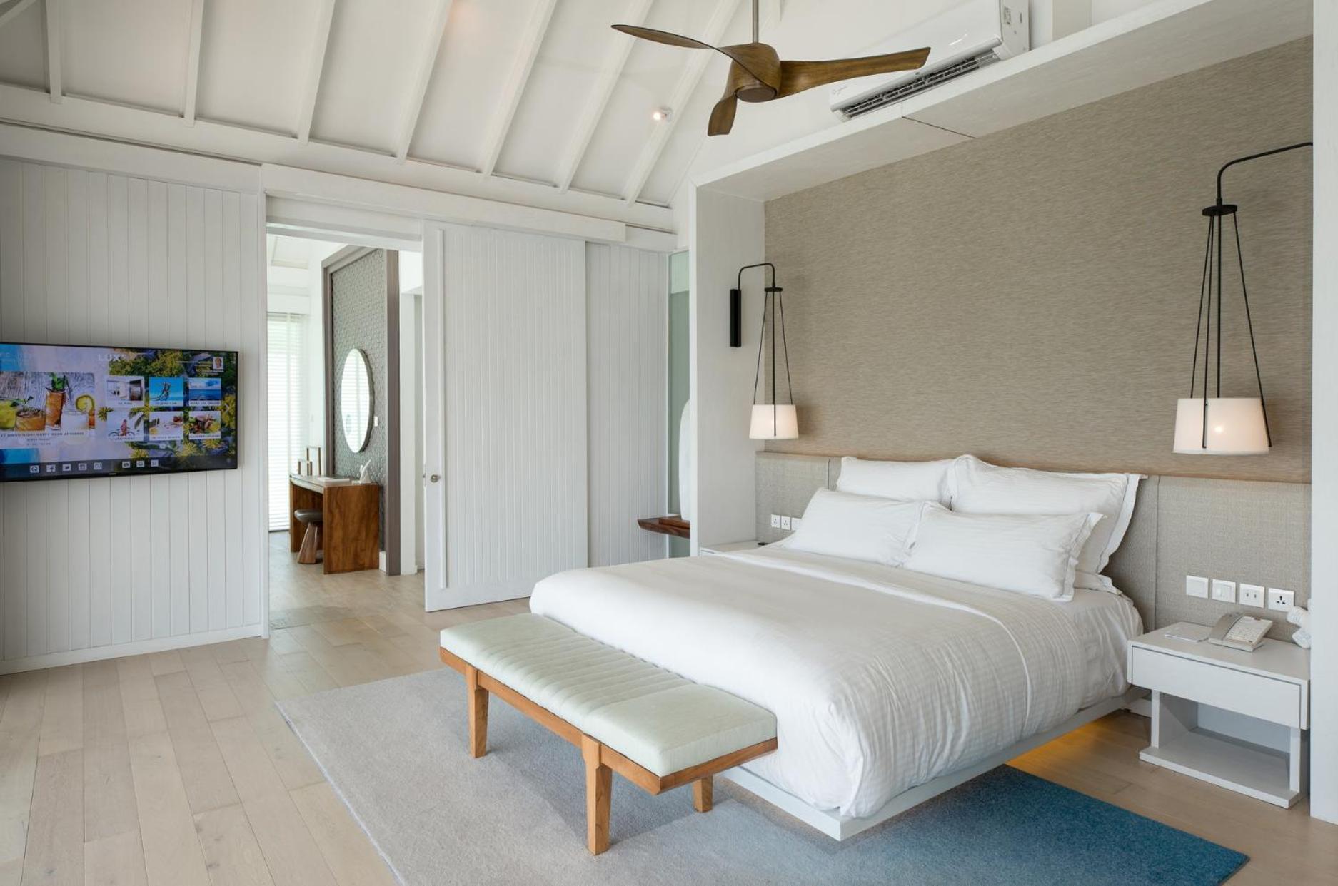 Lux* South Ari Atoll Resort & Villas Dhidhoofinolhu Exterior photo