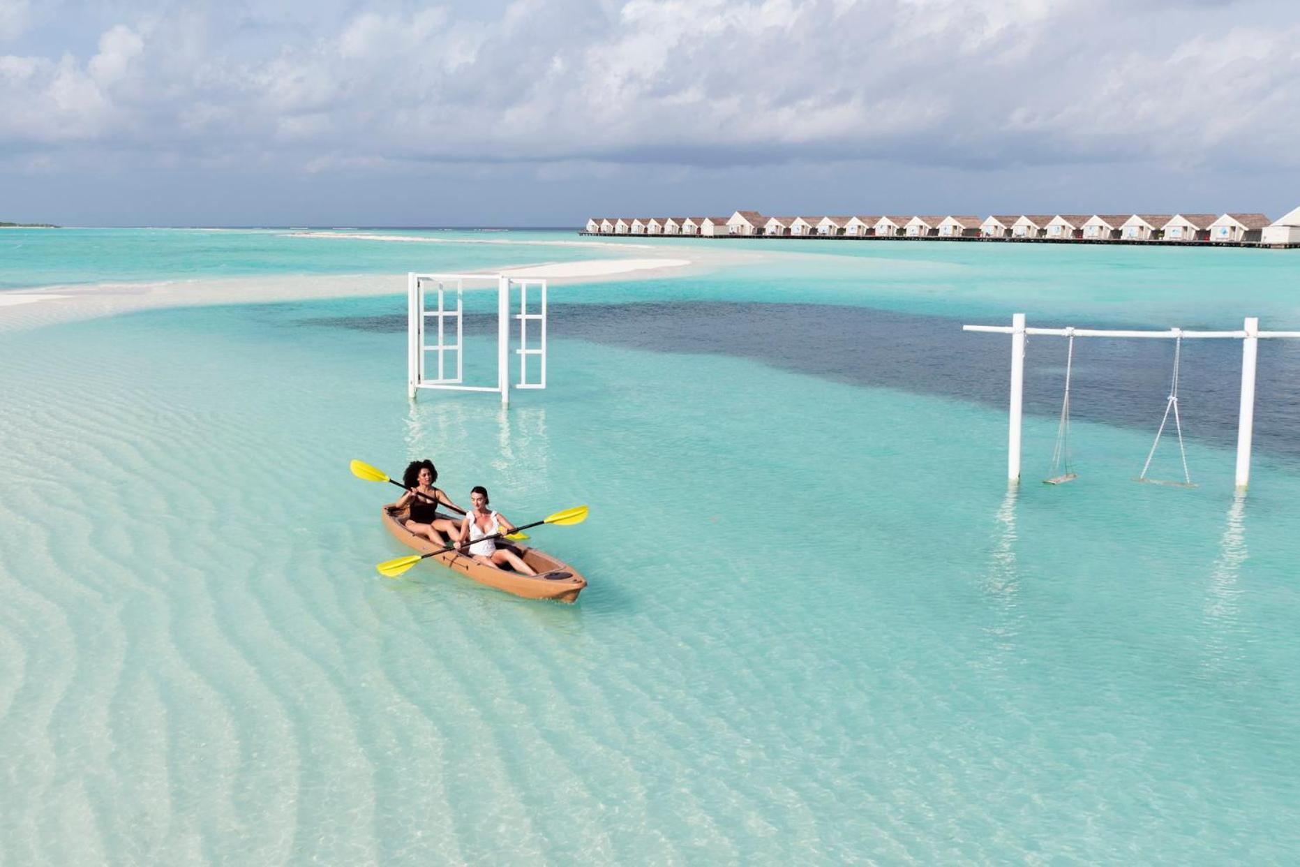 Lux* South Ari Atoll Resort & Villas Dhidhoofinolhu Exterior photo