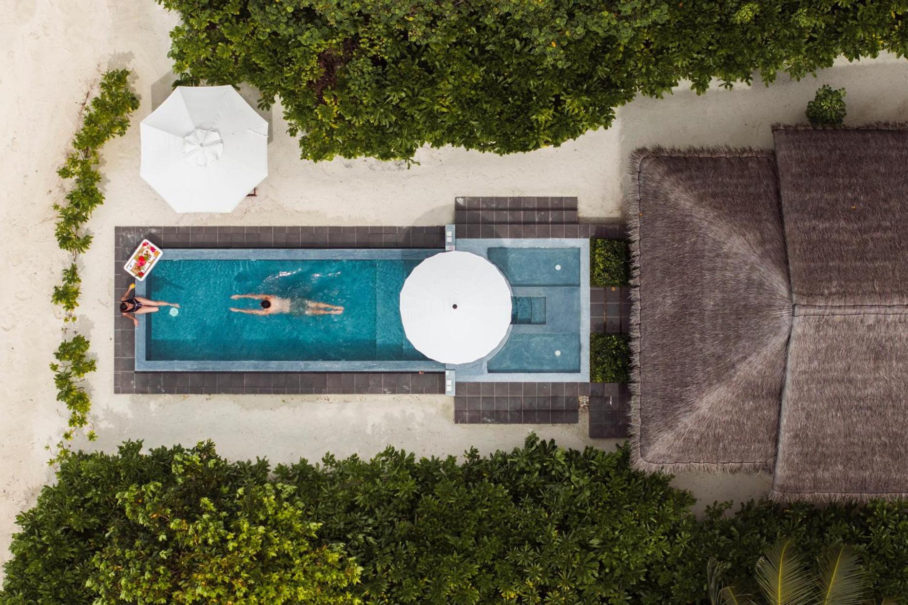 Lux* South Ari Atoll Resort & Villas Dhidhoofinolhu Exterior photo