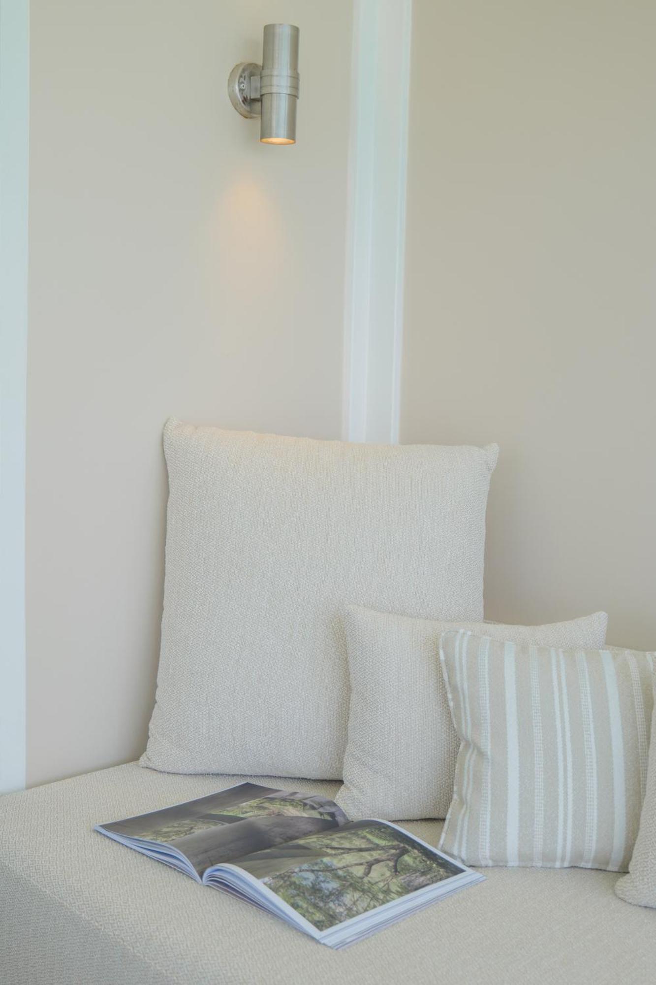Lux* South Ari Atoll Resort & Villas Dhidhoofinolhu Room photo